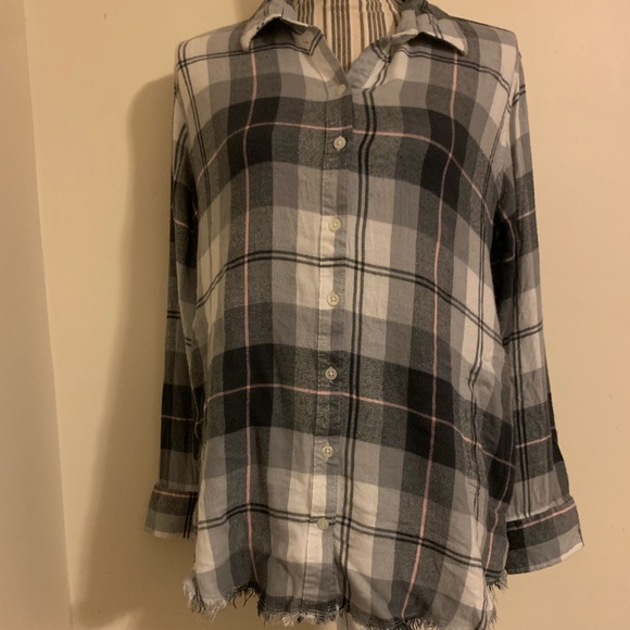 Aerie- Black/White Button Down Flannel - Picture 1 of 8